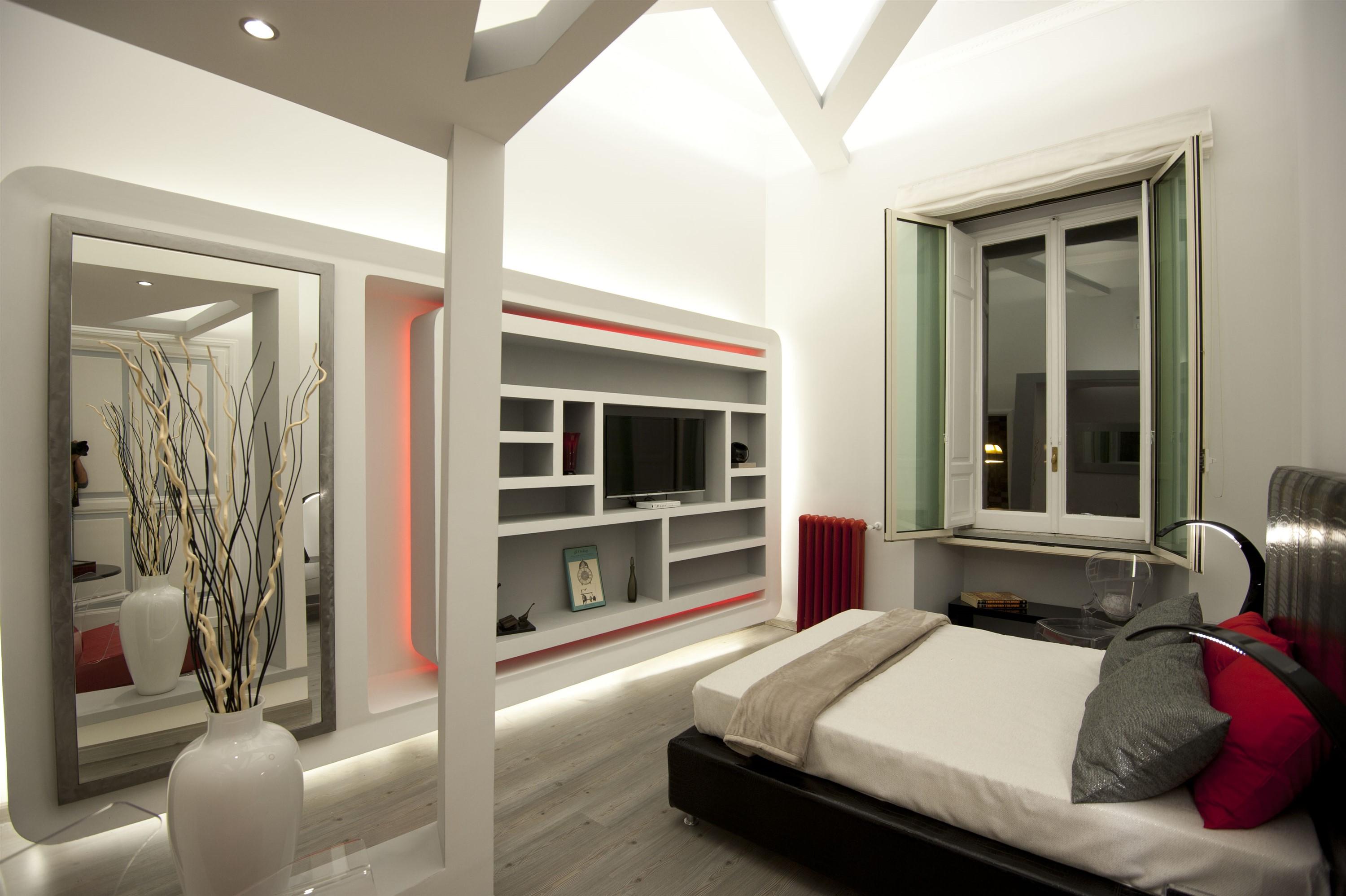 Luxury On The River