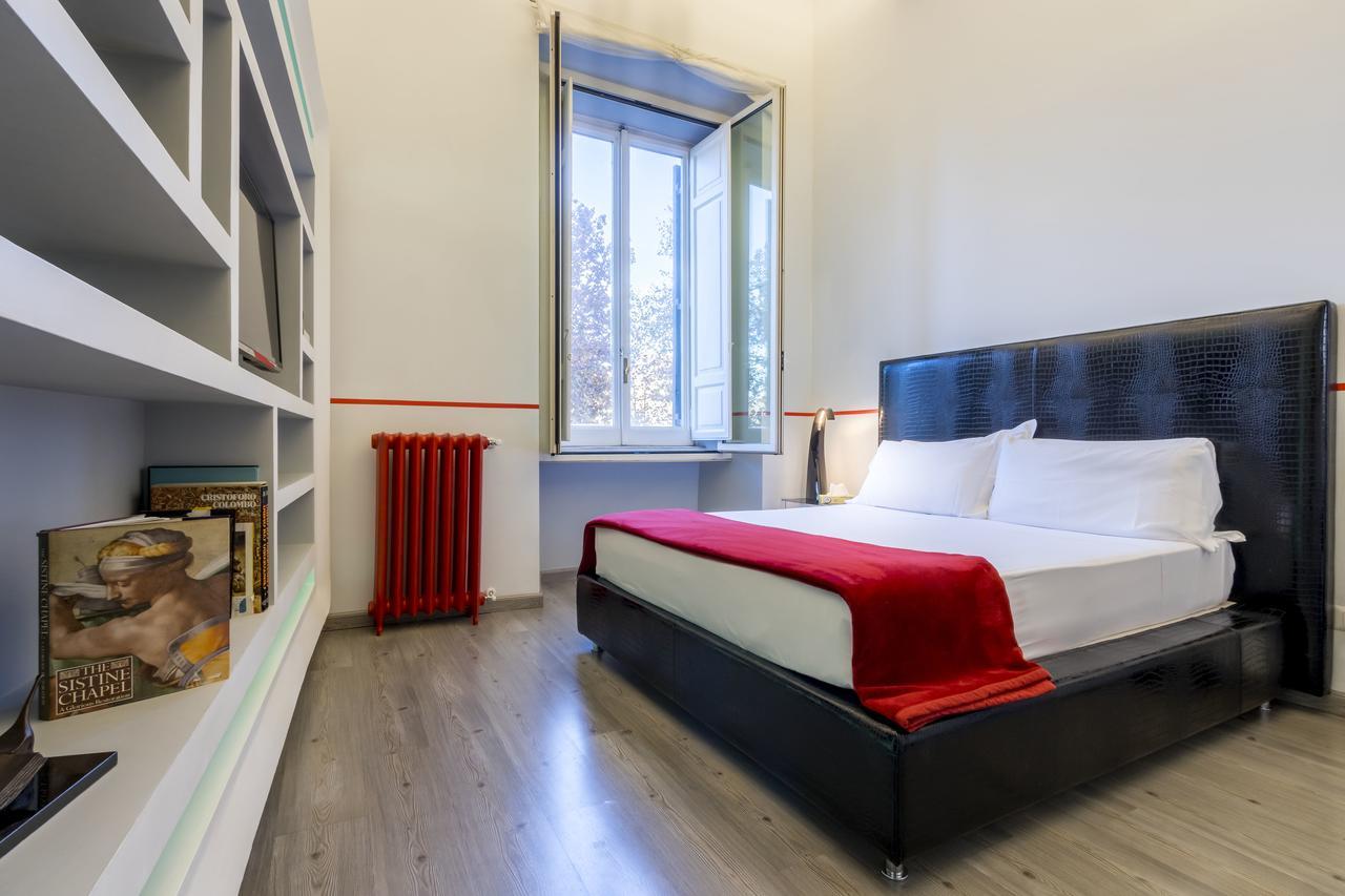 Pensión Luxury On The River 3*
