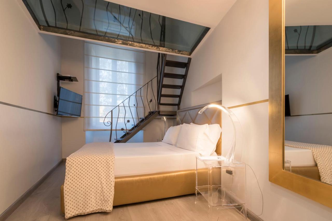 Luxury On The River 3* Roma