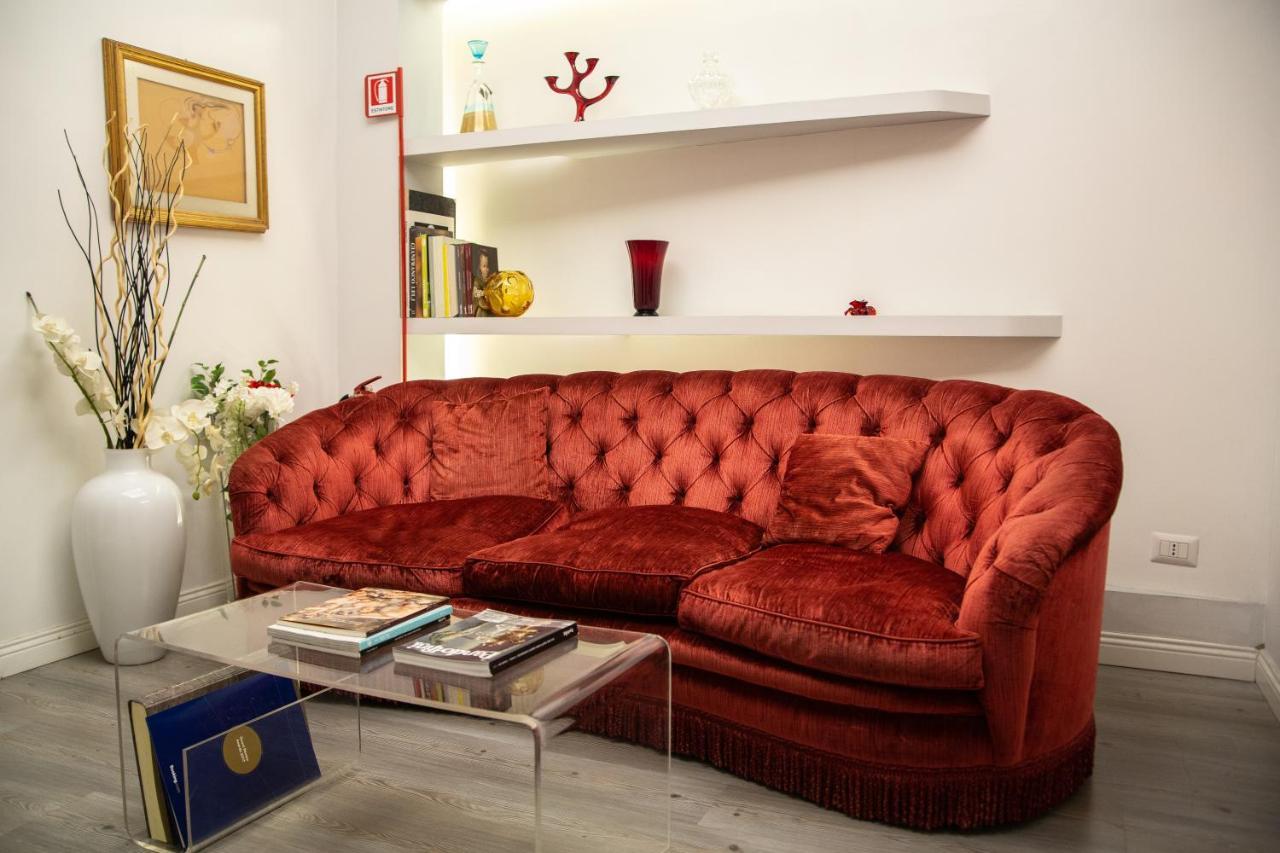 Luxury On The River 3* Roma